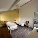 House In - 5 Bedrooms Вилла *